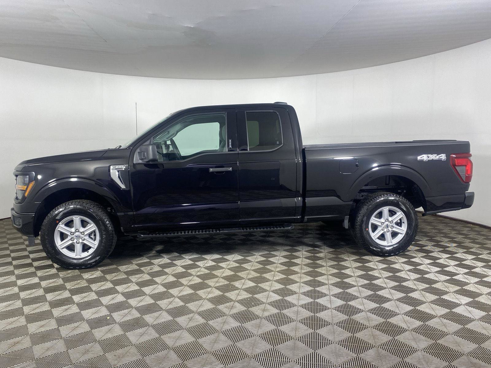 New 2026 Ford F150 XLT w/ Equipment Group 301A Standard AWD/4WD image 32