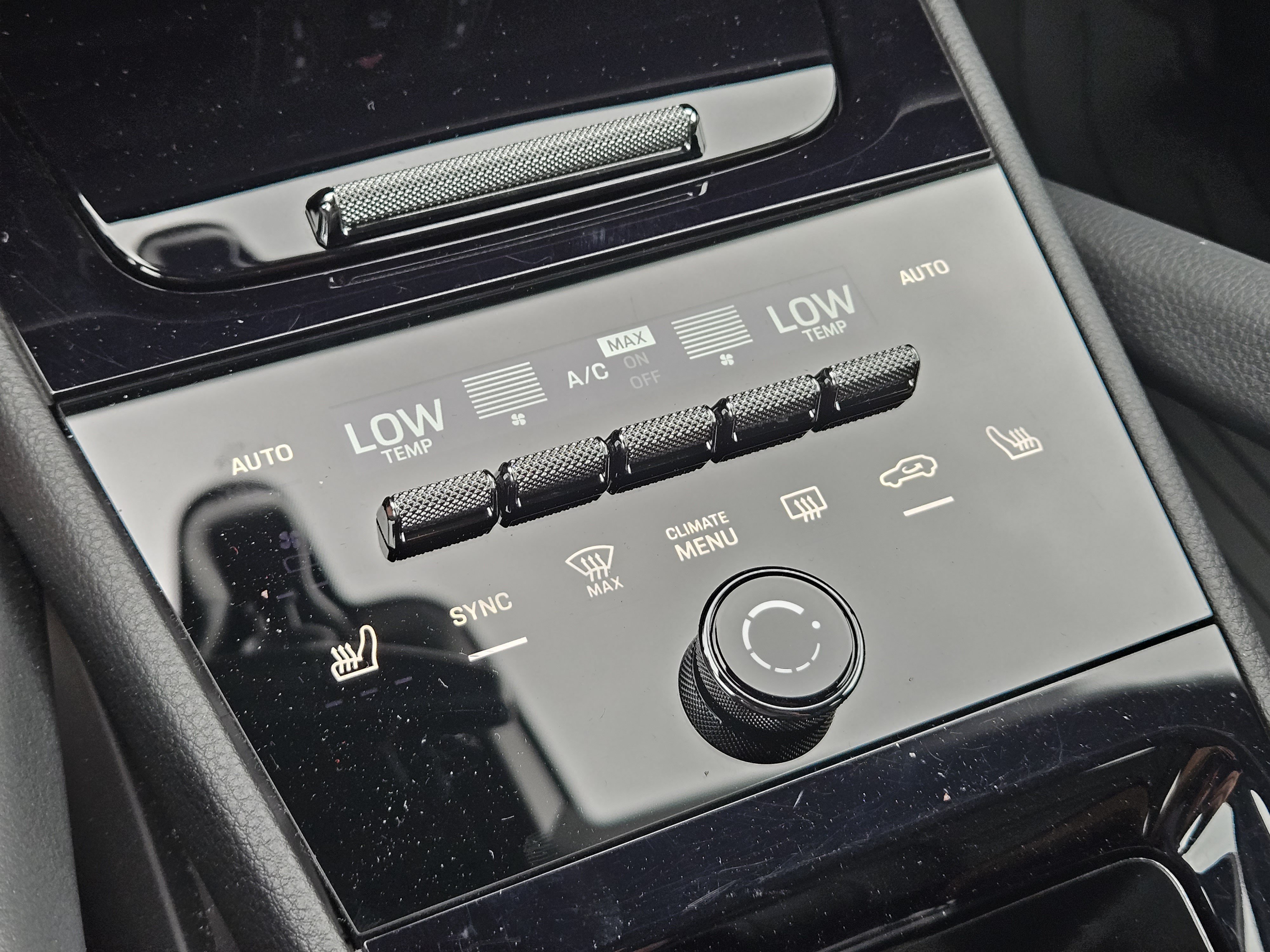 Certified 2026 Porsche Cayenne Coupe AWD/4WD image 19