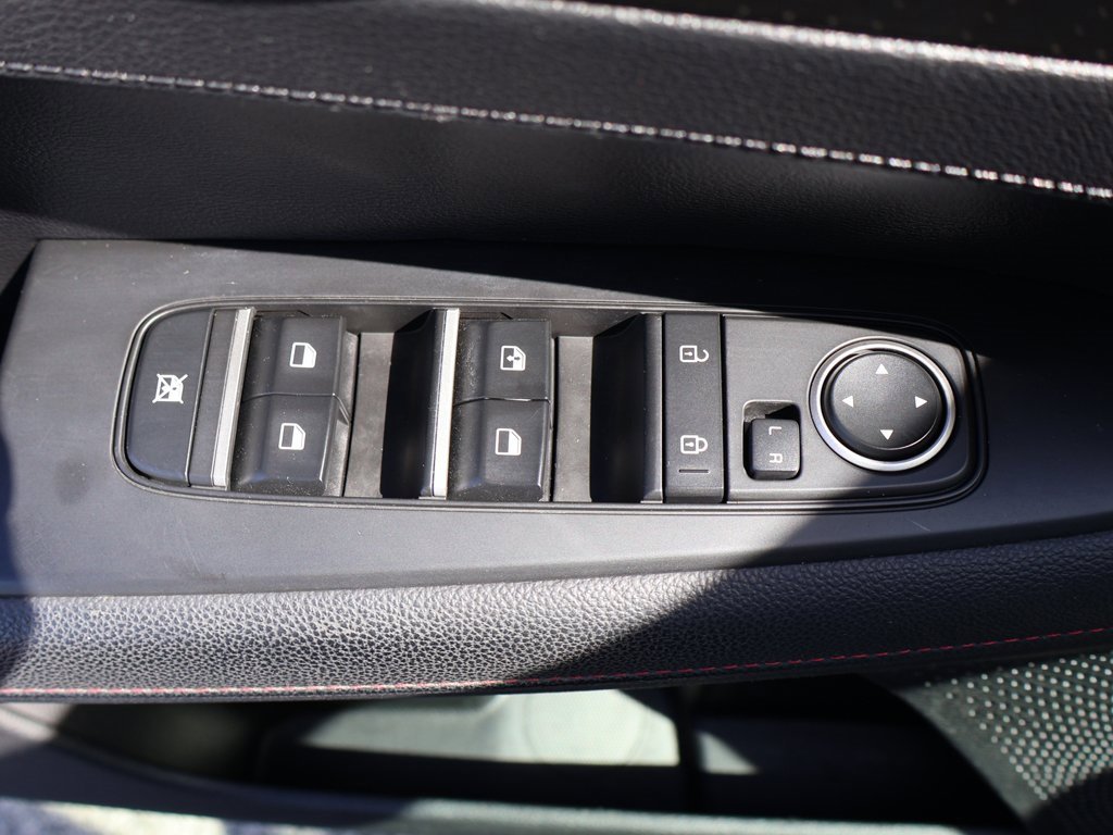 Used 2022 Kia Forte GT image 39