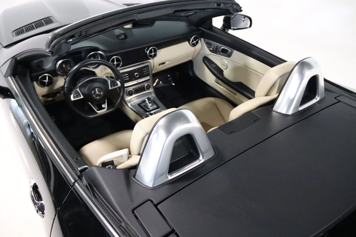 Used 2017 Mercedes-Benz SLC 300 image 62