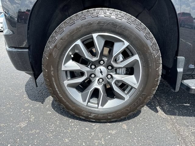 Used 2023 Chevrolet Silverado 1500 RST AWD/4WD image 10