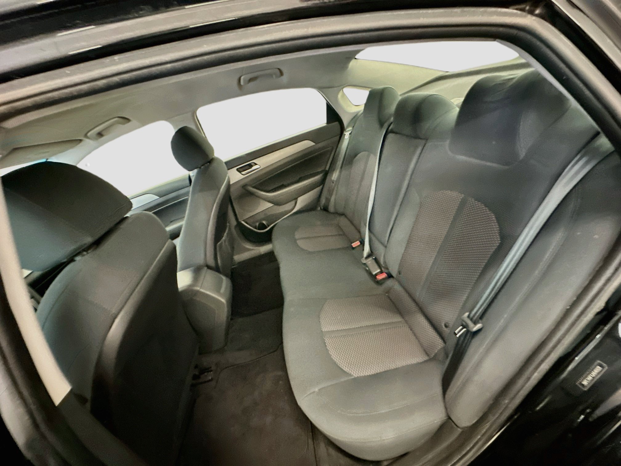 Used 2018 Hyundai Sonata SEL w/ Tech Package 02 FWD image 28