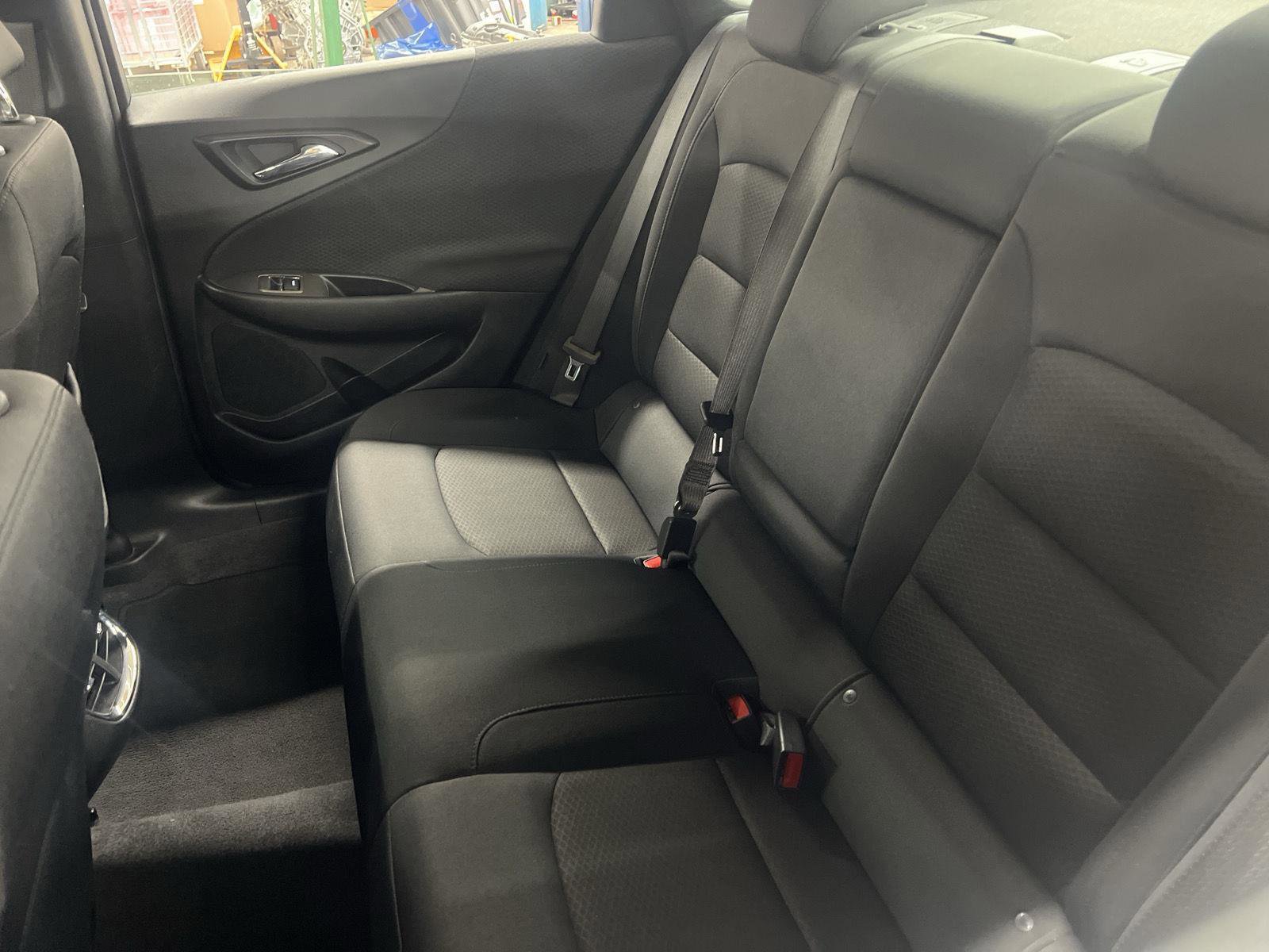 Used 2023 Chevrolet Malibu LT image 7