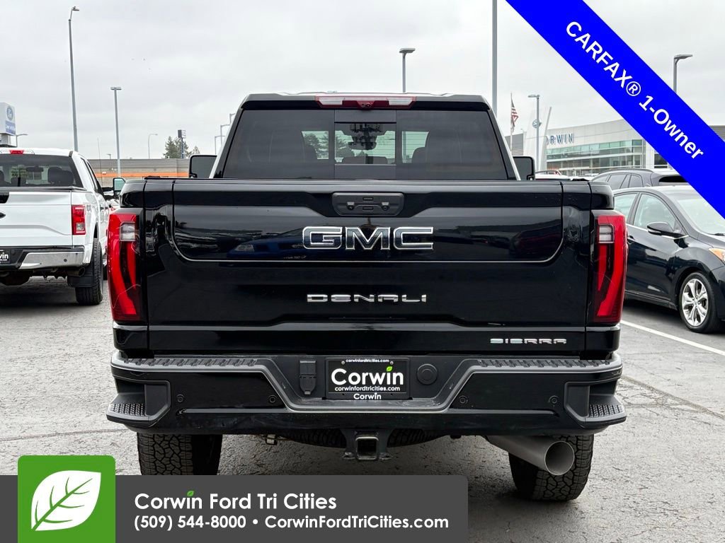 Used 2025 GMC Sierra 2500 Denali Ultimate image 9
