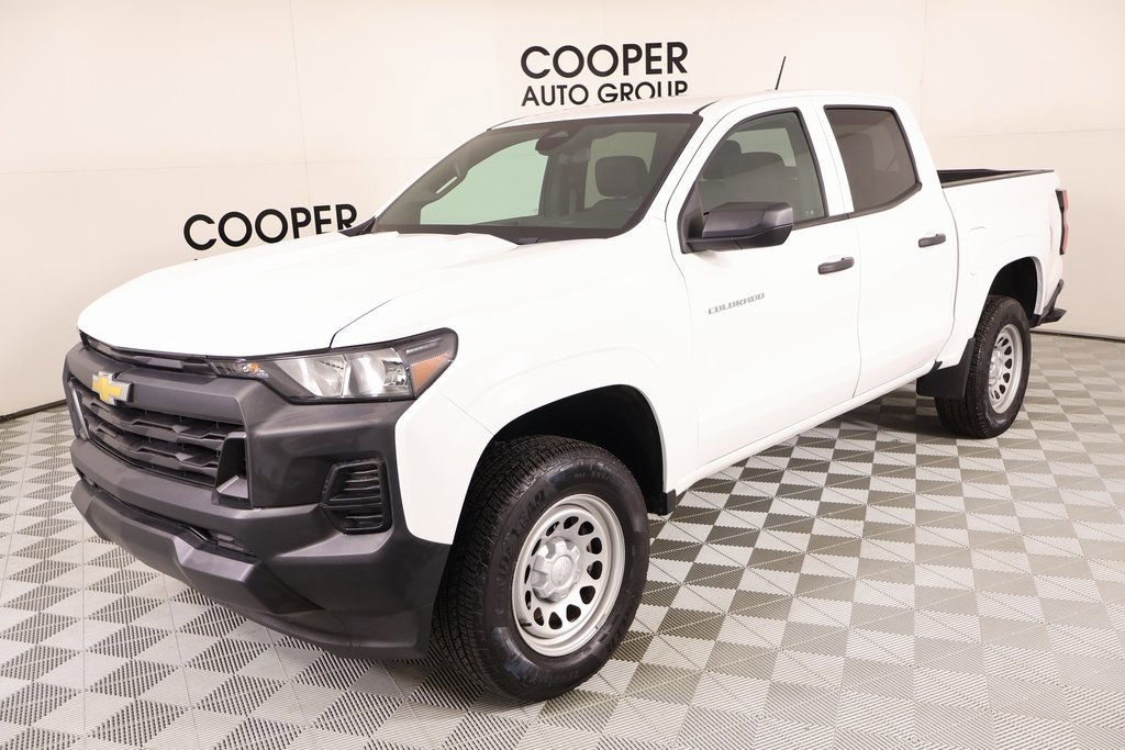 Used 2024 Chevrolet Colorado W/T image 9