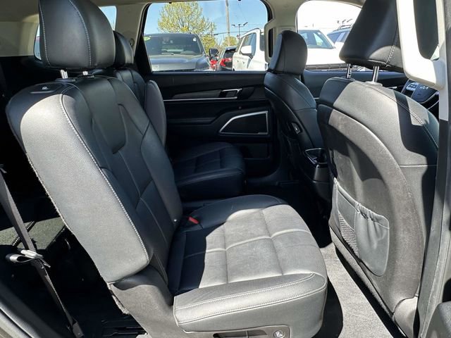 Used 2022 Kia Telluride EX w/ EX Premium Package image 21