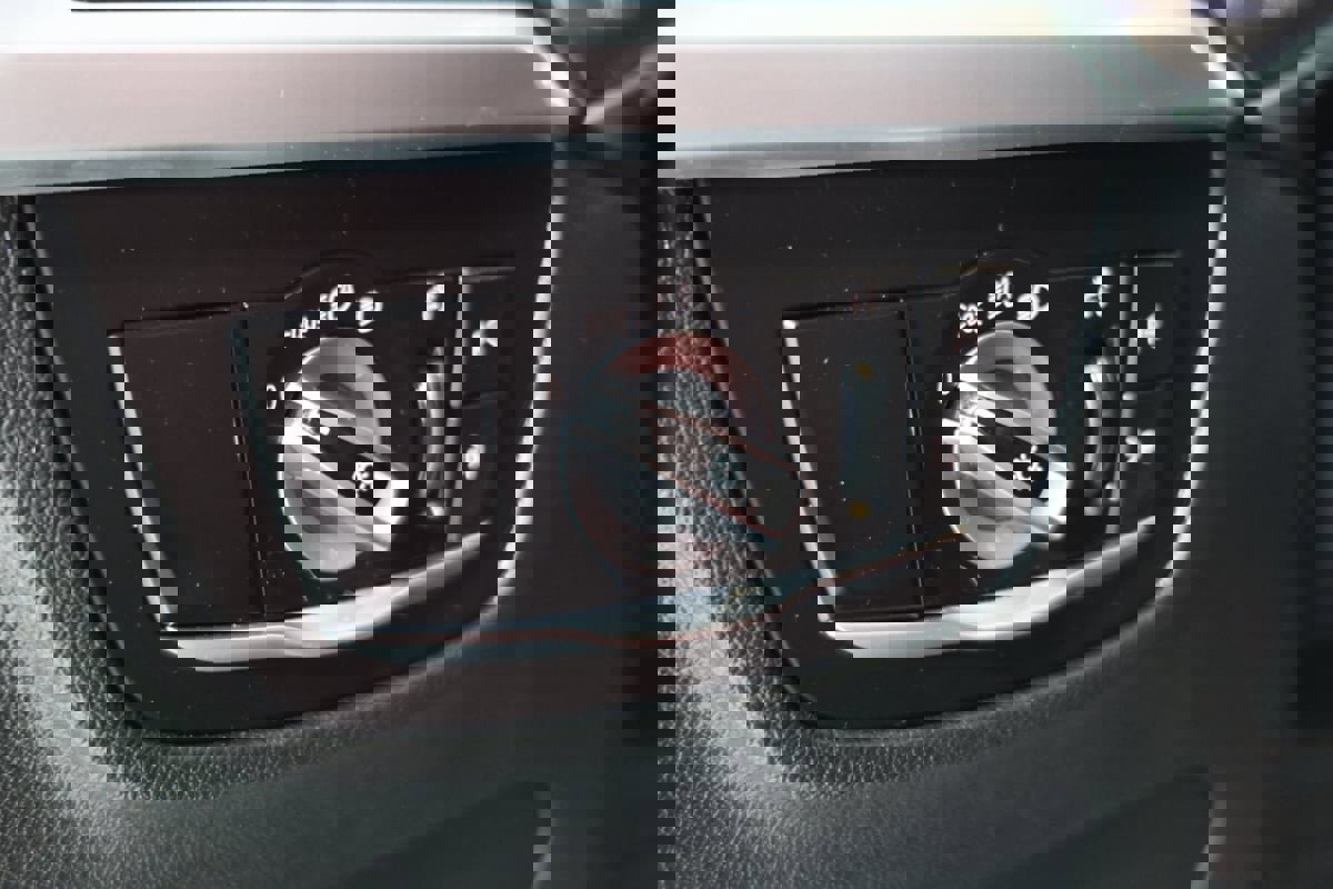 Used 2022 BMW X4 M w/ Competition Package image 24