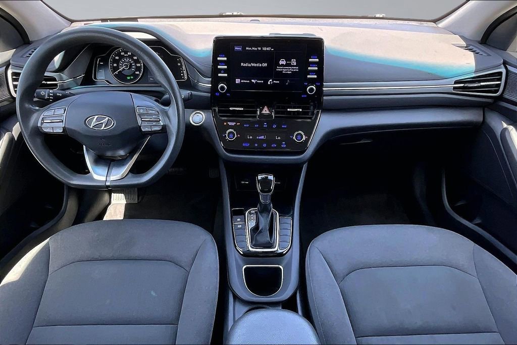 Used 2022 Hyundai Ioniq Blue FWD image 9