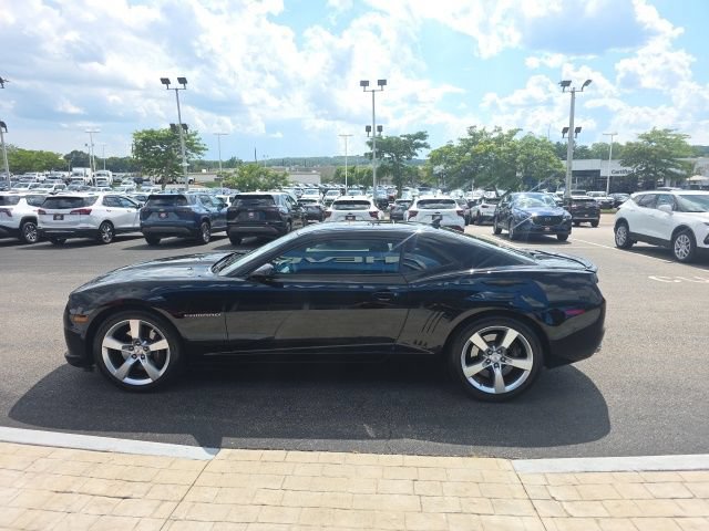 Used 2010 Chevrolet Camaro SS RWD image 5