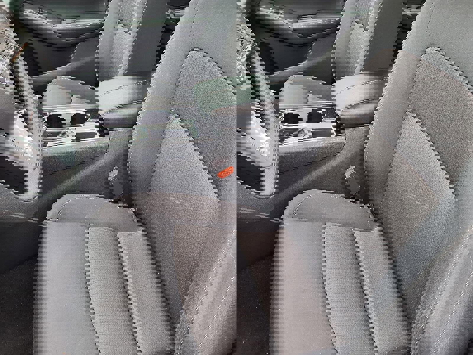 Used 2024 Nissan Altima 2.5 SV image 3