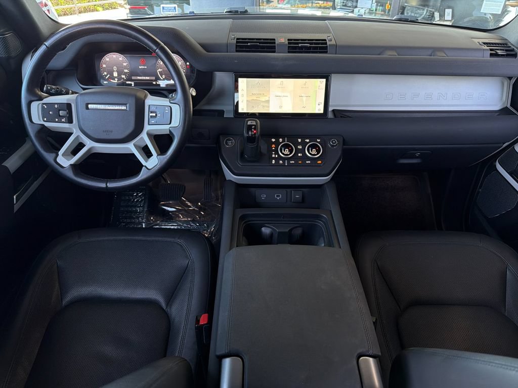 Used 2023 Land Rover Defender 110 S AWD/4WD image 13