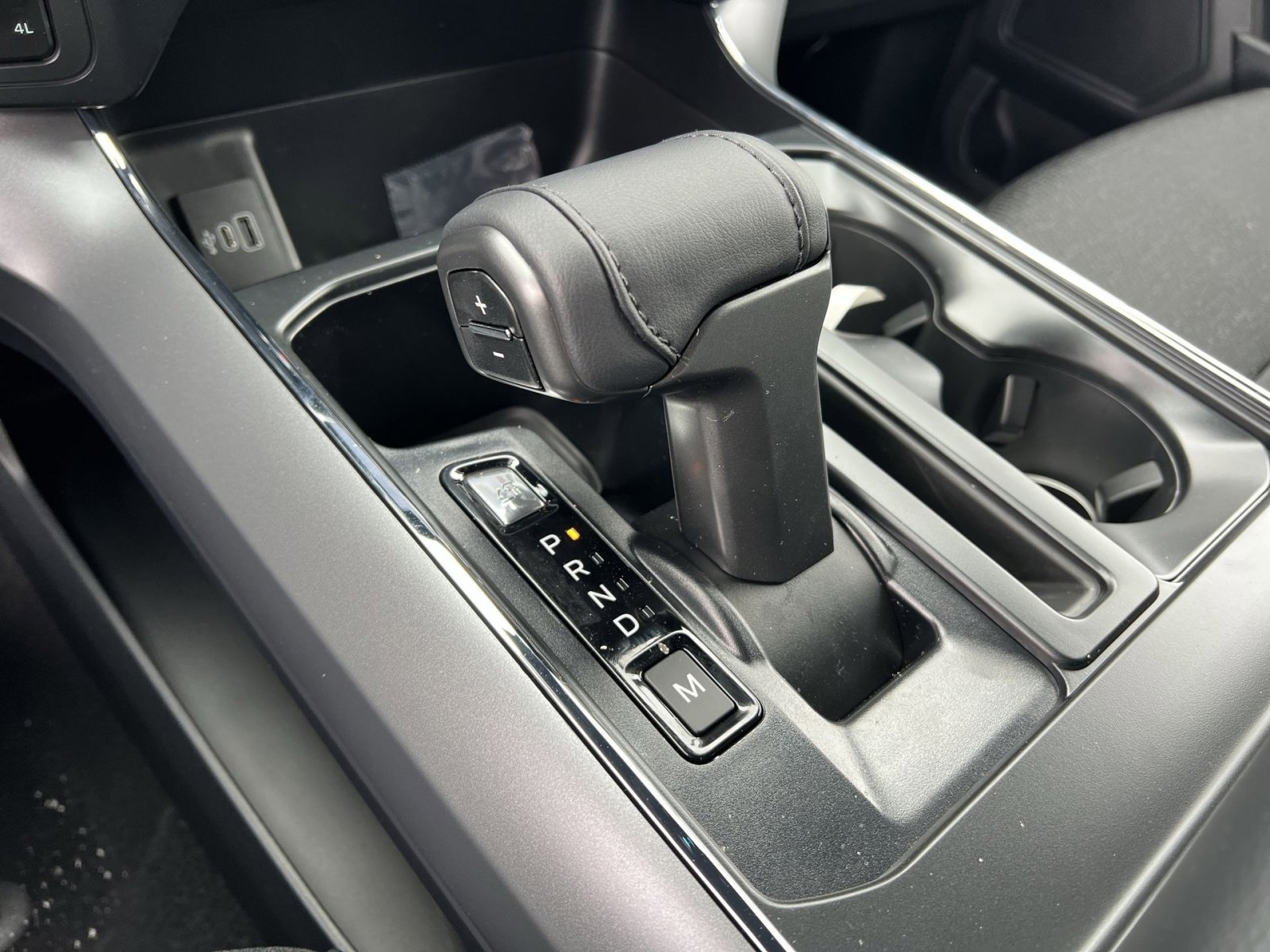 New 2026 Ford F150 XLT w/ Equipment Group 302A MID image 22