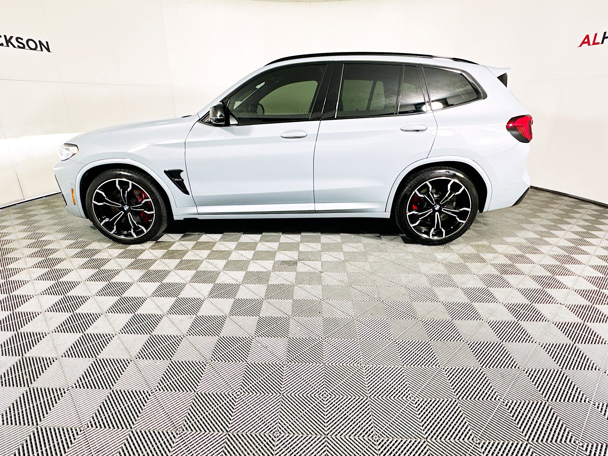 Used 2024 BMW X3 M w/ Competition Package image 6