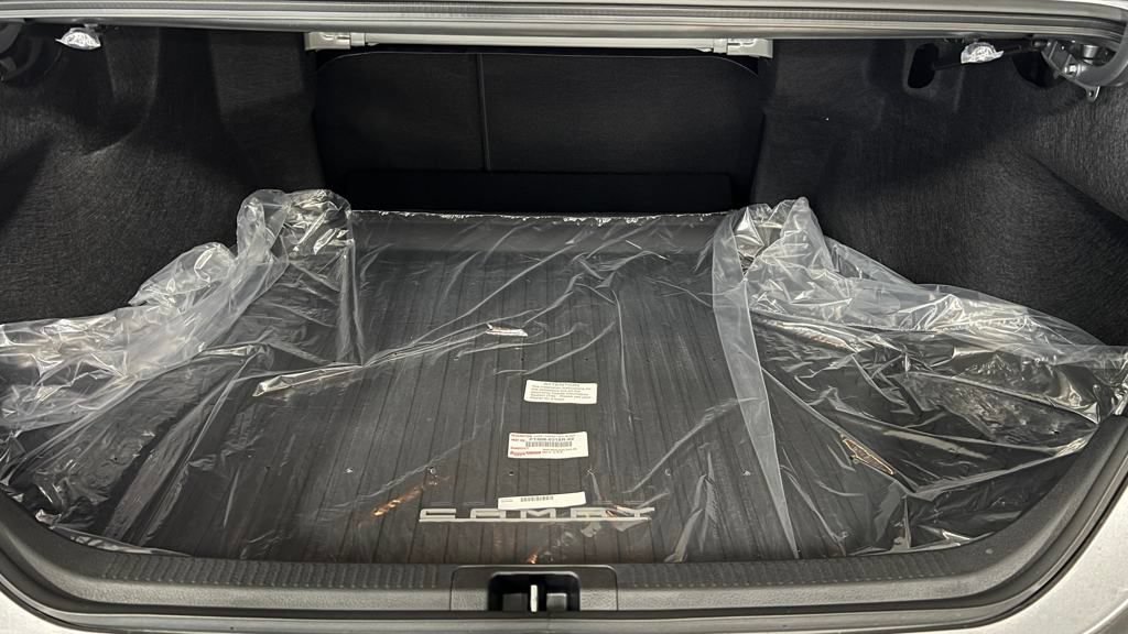 New 2026 Toyota Camry SE FWD image 7