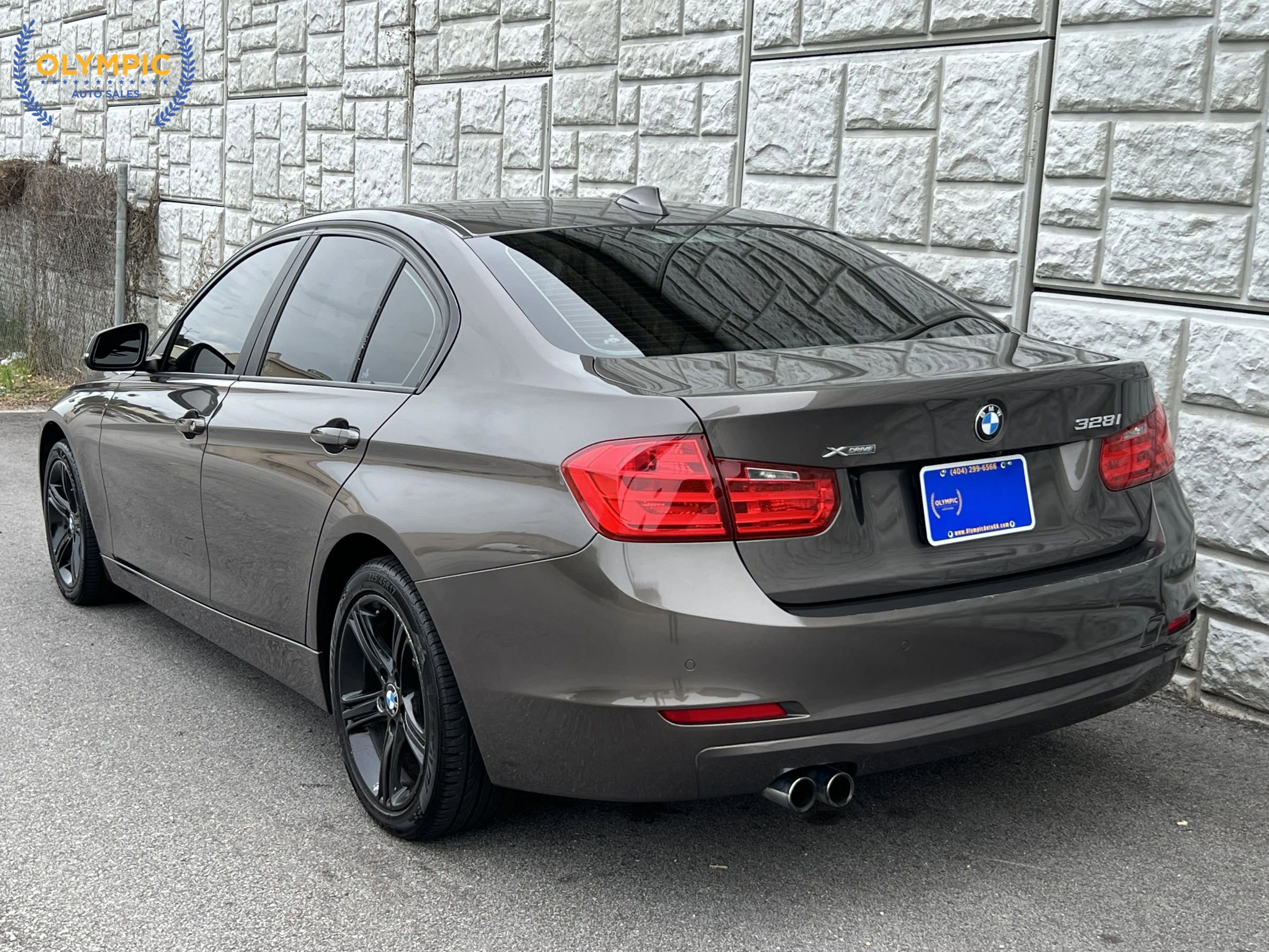 Used 2015 BMW 328i xDrive Sedan AWD/4WD image 4