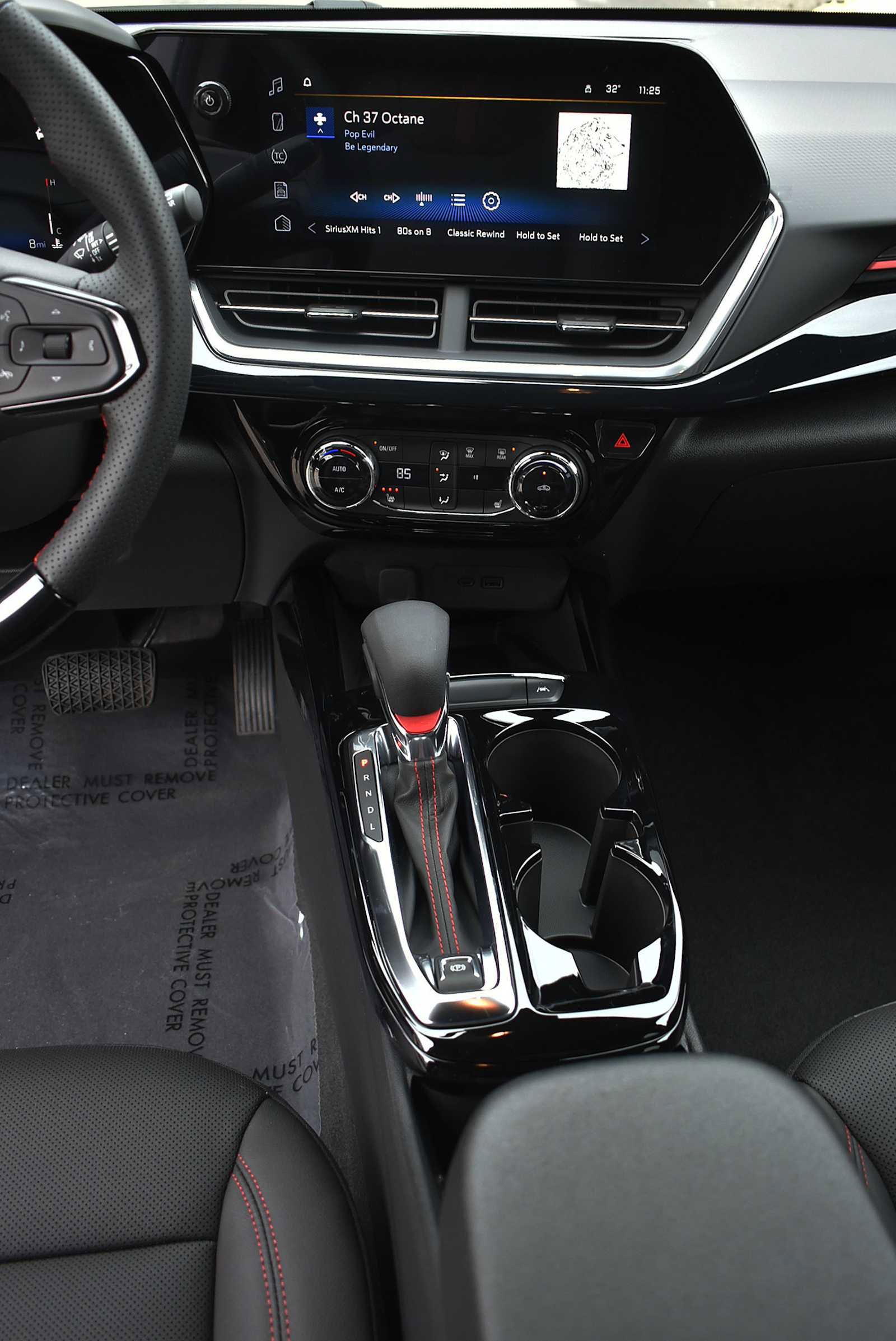 New 2026 Chevrolet Trax RS w/ Sunroof Package FWD image 16
