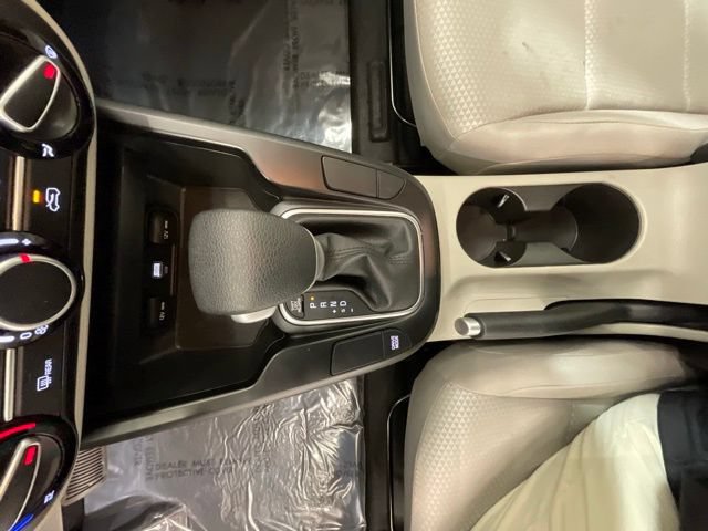 Used 2025 Kia Soul LX w/ LX Technology Package FWD image 21