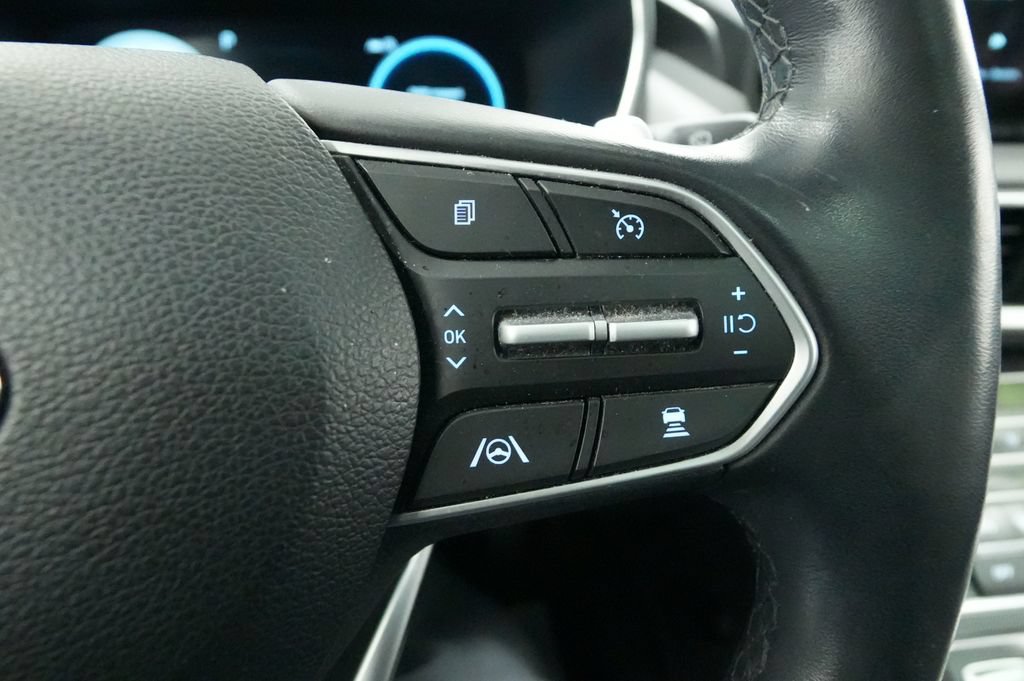 Used 2022 Hyundai Santa Fe Limited AWD/4WD image 41