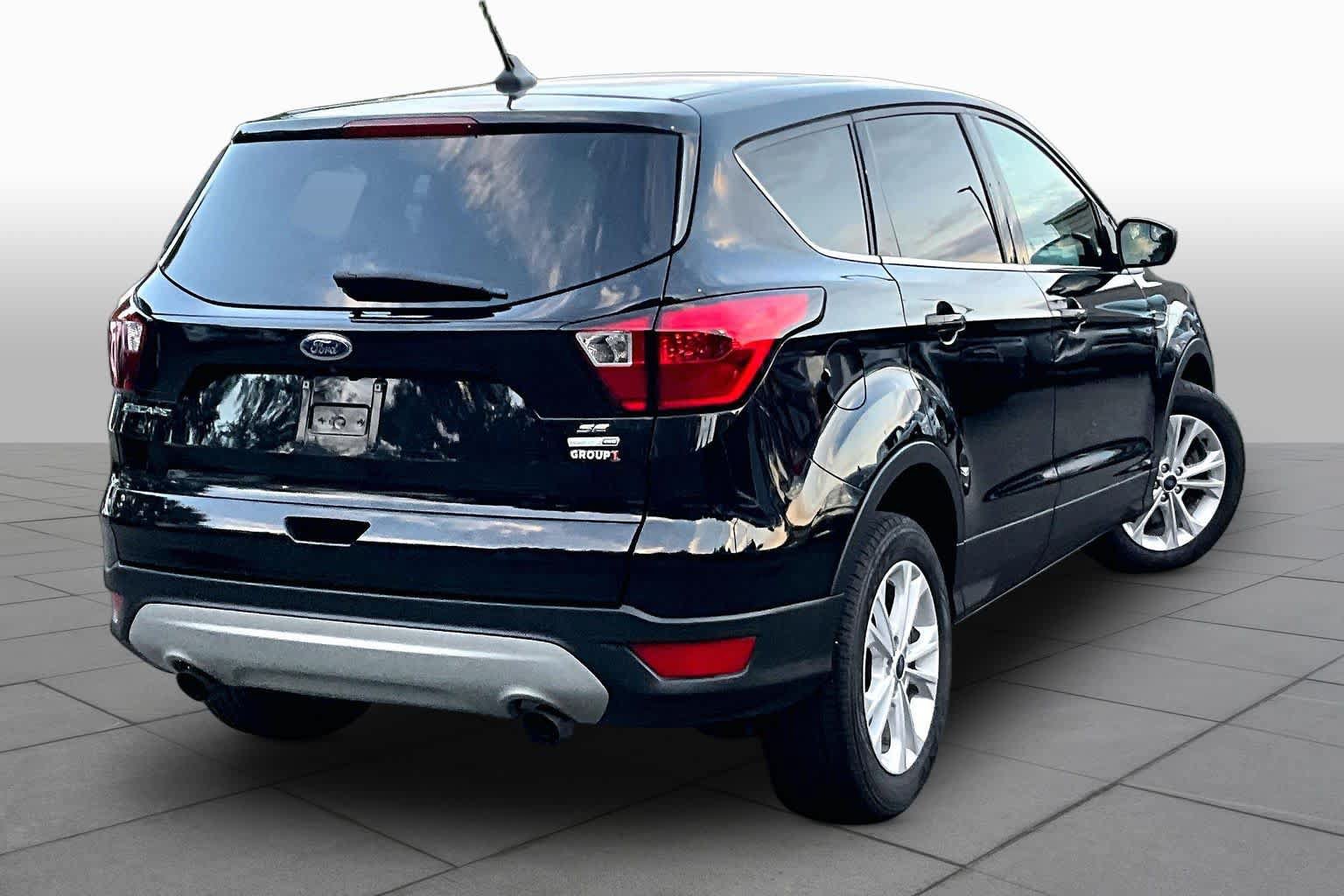 Used 2019 Ford Escape SE AWD/4WD image 13