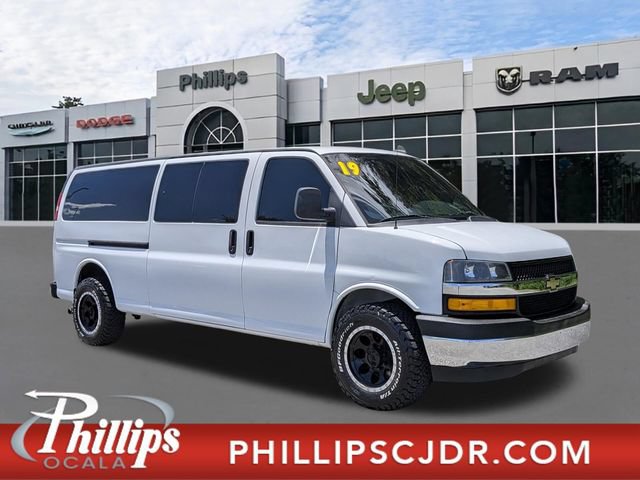 Used 2019 Chevrolet Express 3500 LT w/ LT Preferred Equipment Group RWD image 1