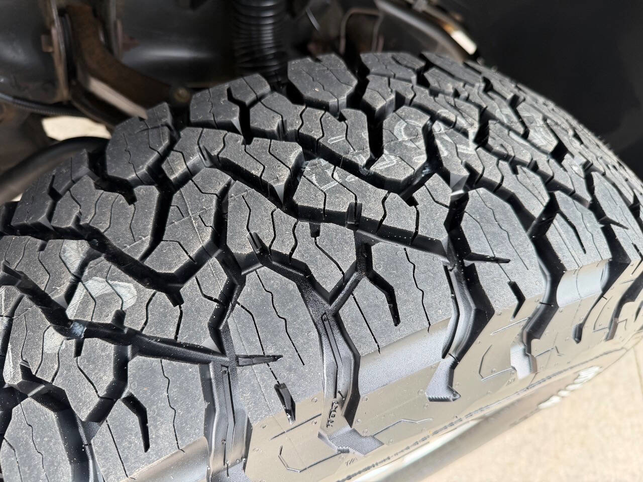 Used 2007 Chevrolet Silverado 2500 LT w/ Heavy-Duty Power Package image 24