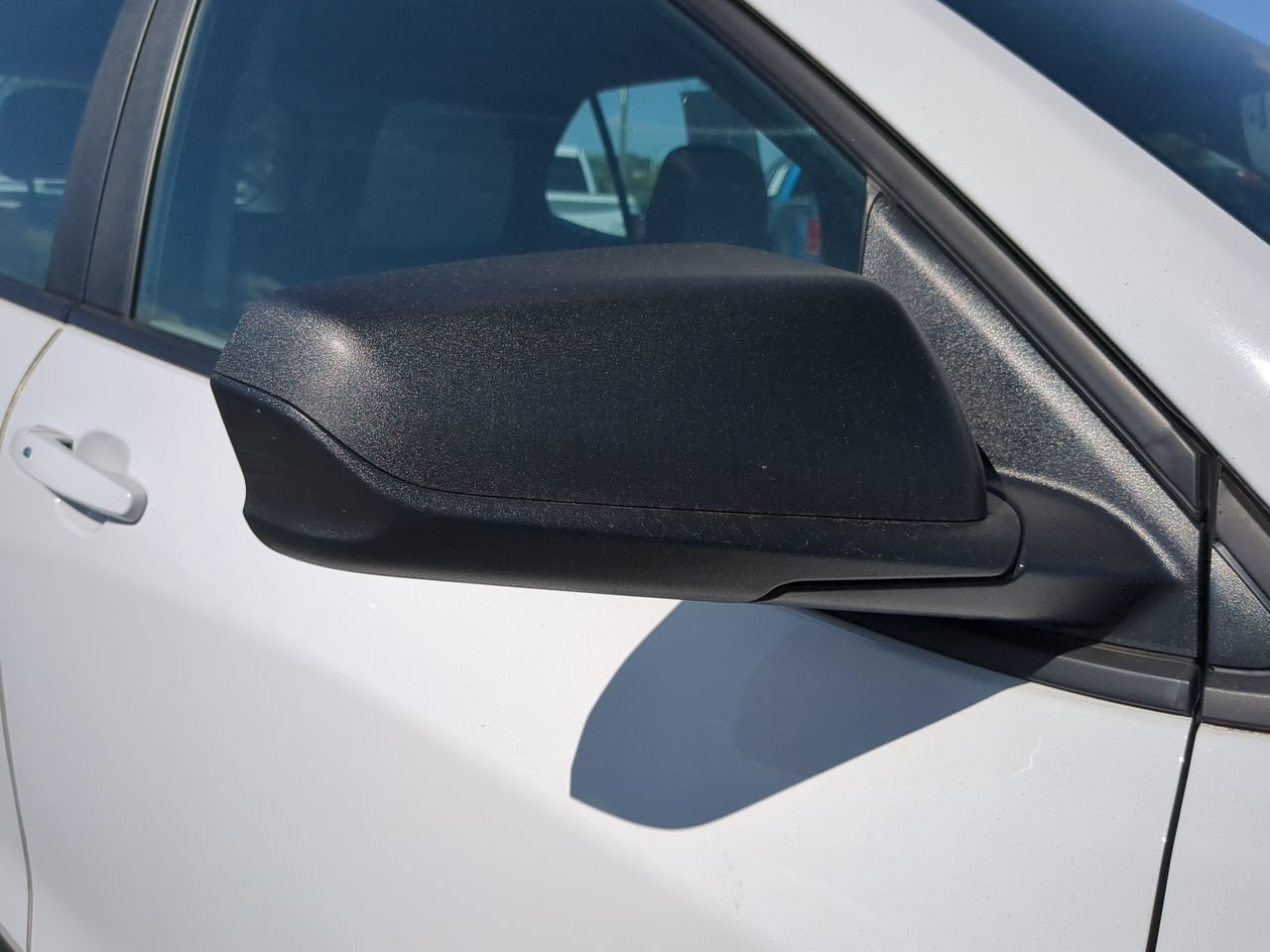 Used 2023 Chevrolet Equinox LS FWD image 12
