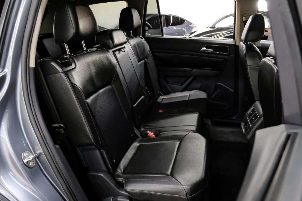 Used 2018 Volkswagen Atlas SEL FWD image 42