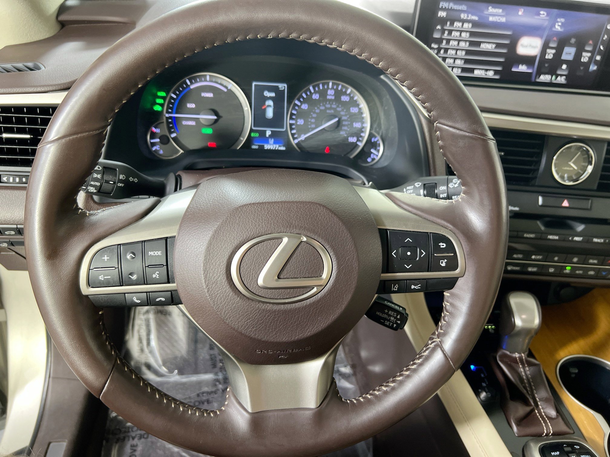 Used 2018 Lexus RX 450h AWD w/ Premium Package image 11