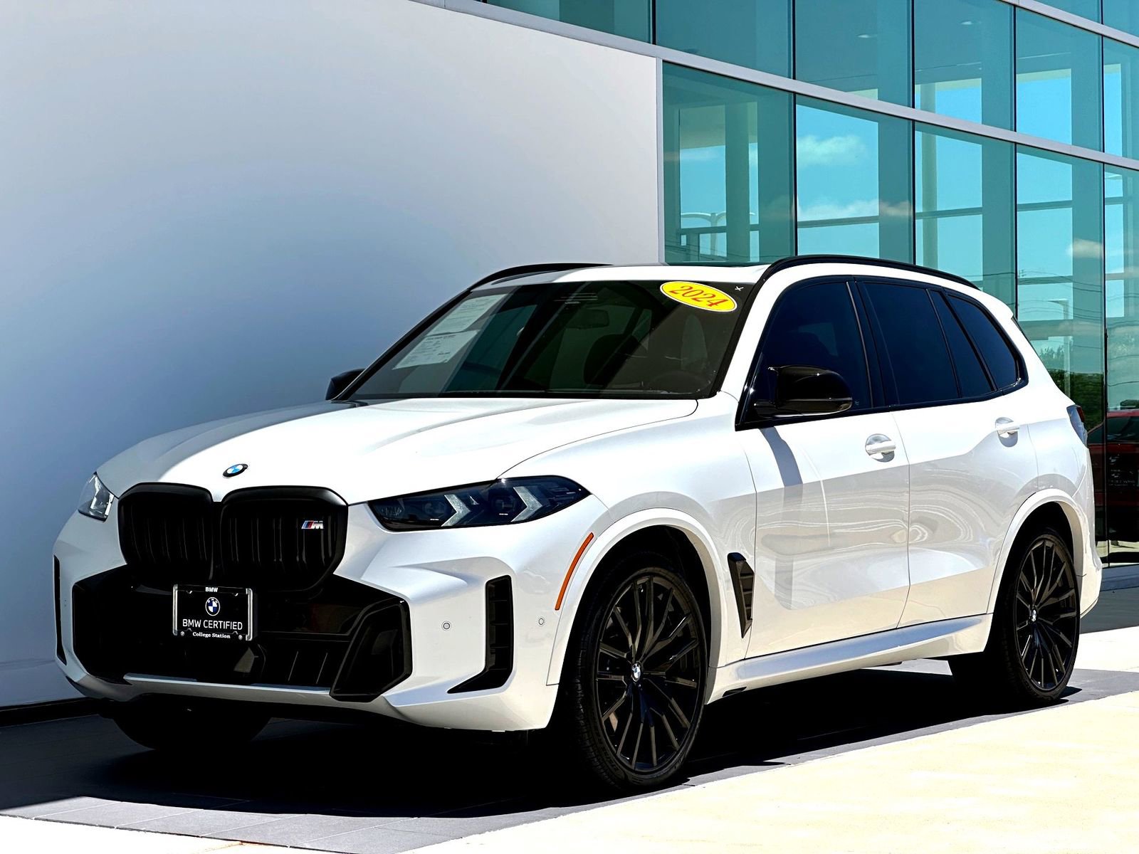 Certified 2024 BMW X5 M60i AWD/4WD image 10
