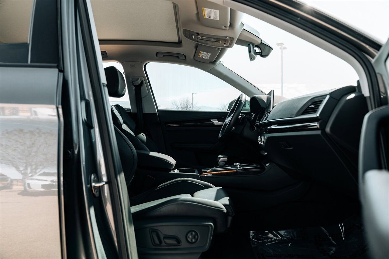 Used 2020 Audi Q5 2.0T Premium Plus w/ Premium Plus Package image 46