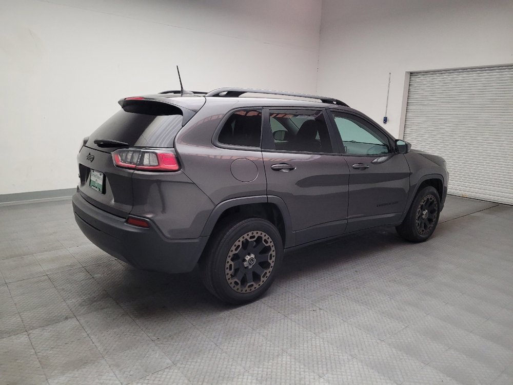 Used 2020 Jeep Cherokee Latitude Plus AWD/4WD image 10