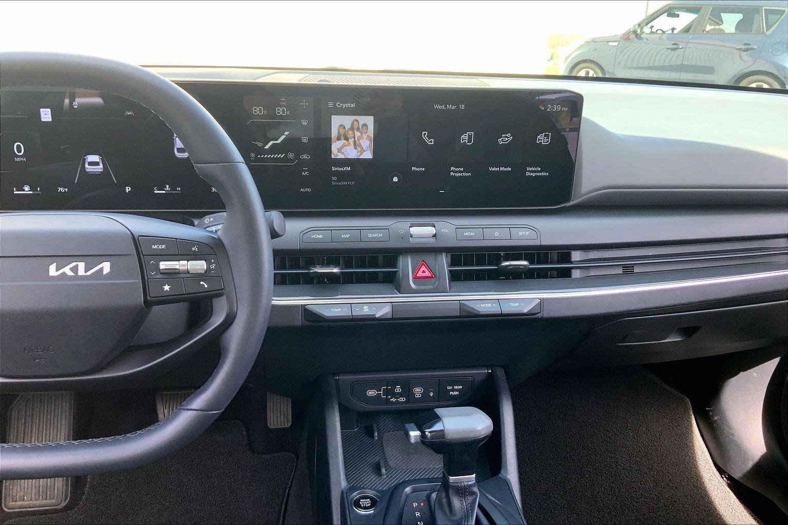 Used 2025 Kia K4 EX image 6