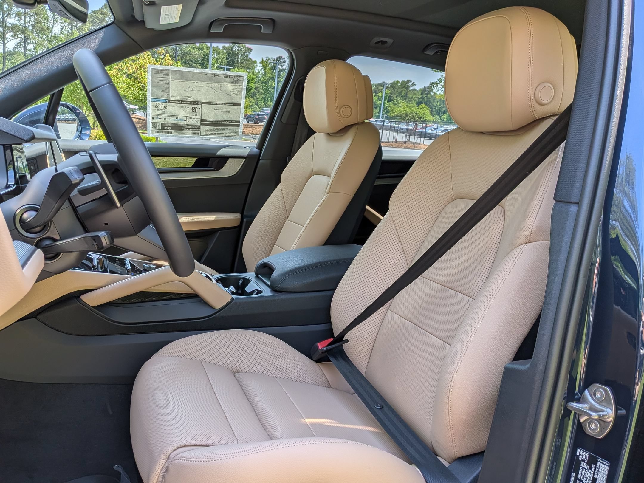 New 2026 Porsche Cayenne AWD/4WD image 5