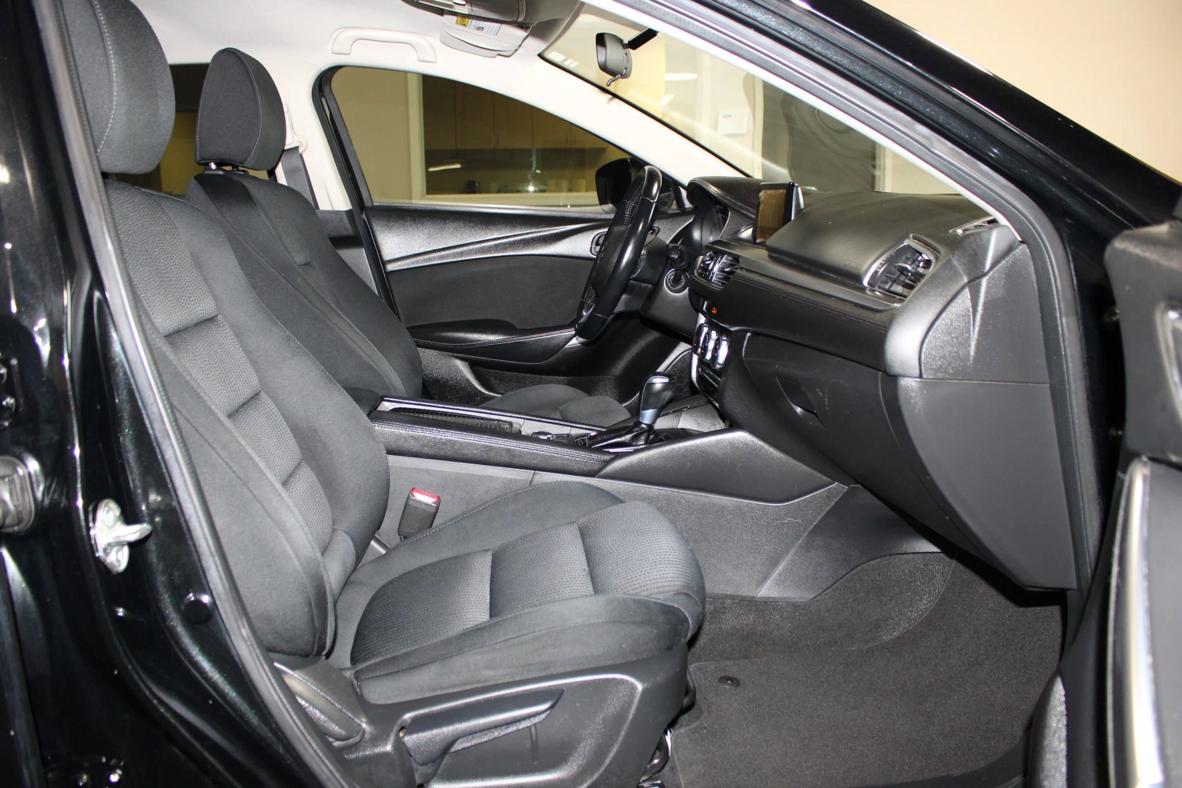 Used 2017 MAZDA MAZDA6 Sport FWD image 26