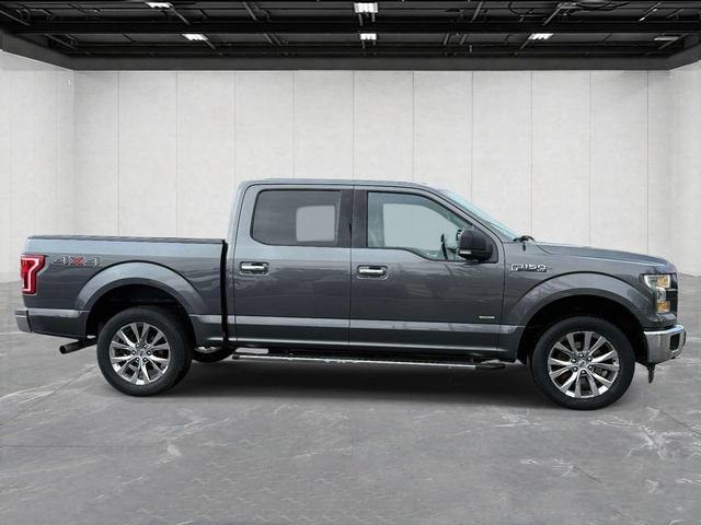 Used 2017 Ford F150 XLT w/ Equipment Group 302A Luxury AWD/4WD image 4