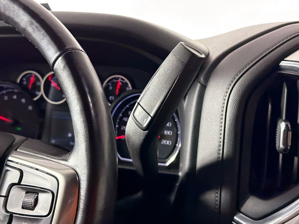 Used 2019 Chevrolet Silverado 1500 LT Trail Boss AWD/4WD image 16