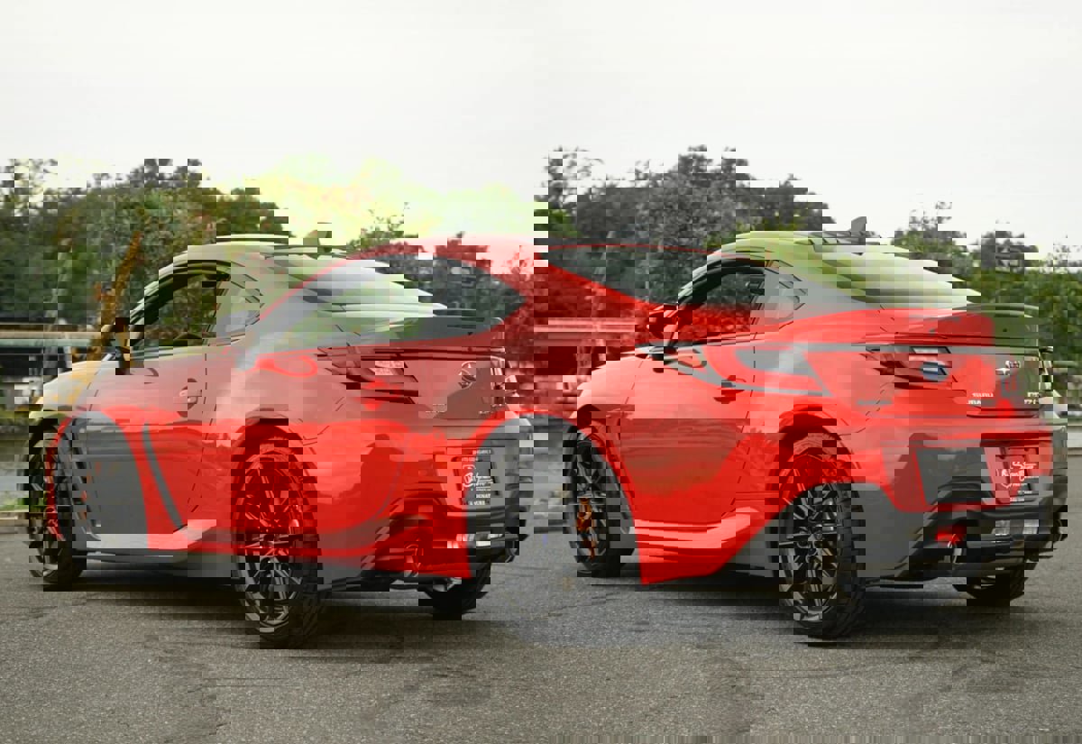 Used 2025 Subaru BRZ tS image 3