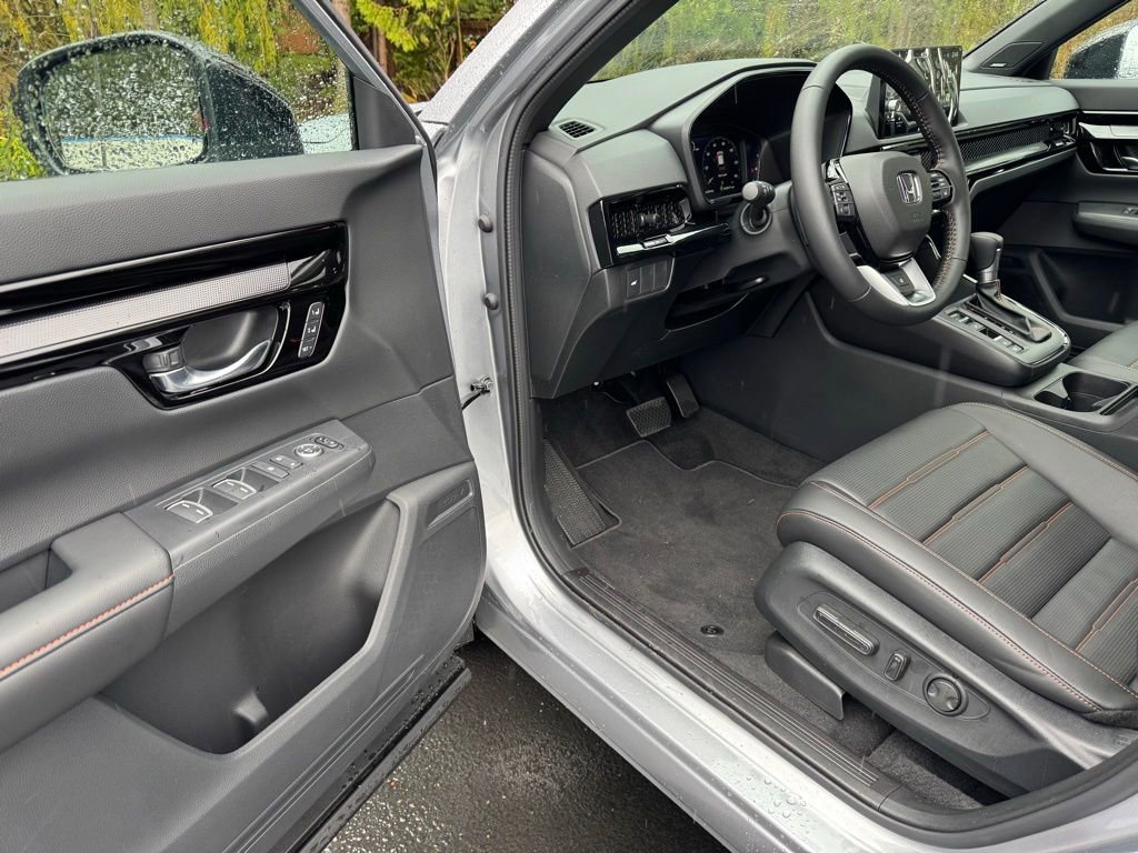 Certified 2026 Honda CR-V Sport Touring image 6