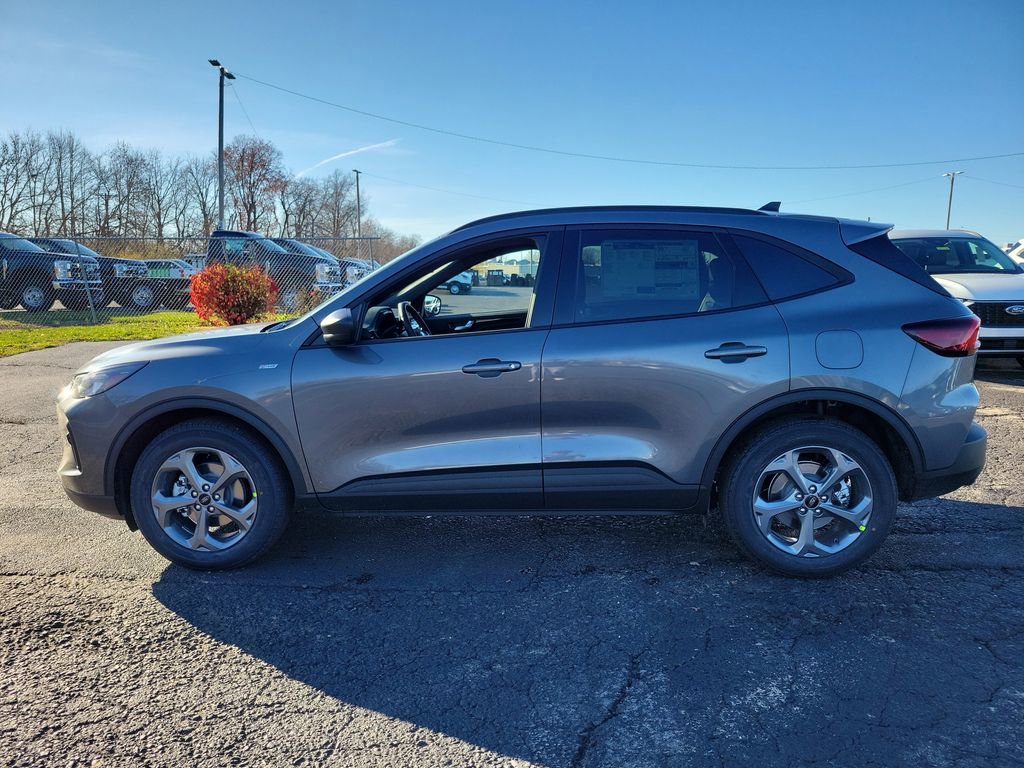 New 2026 Ford Escape ST-Line w/ Cold Weather Package image 7