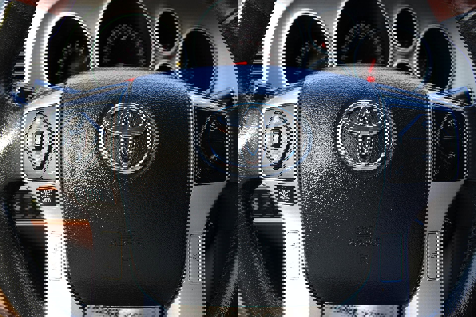 Used 2016 Toyota Sequoia Platinum image 21