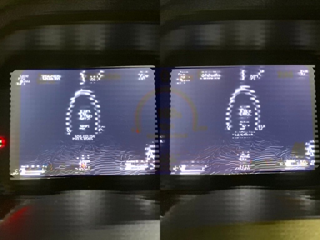 Used 2024 Jeep Grand Cherokee L Altitude image 17