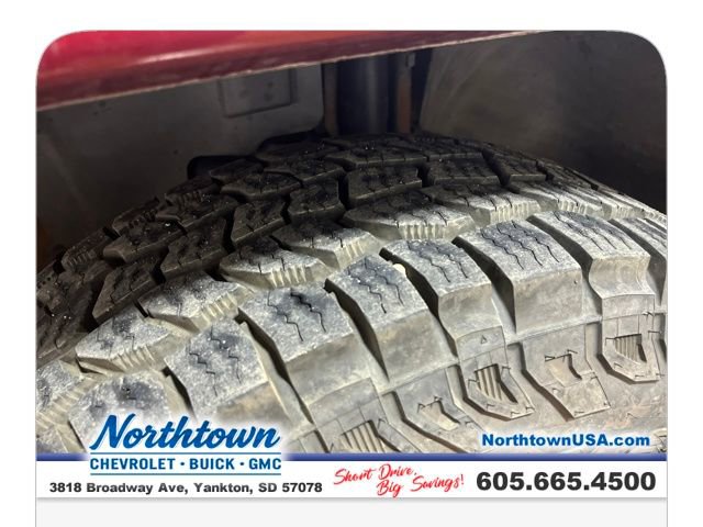 Used 2011 Jeep Wrangler Unlimited Sahara w/ Dual Top Group image 25