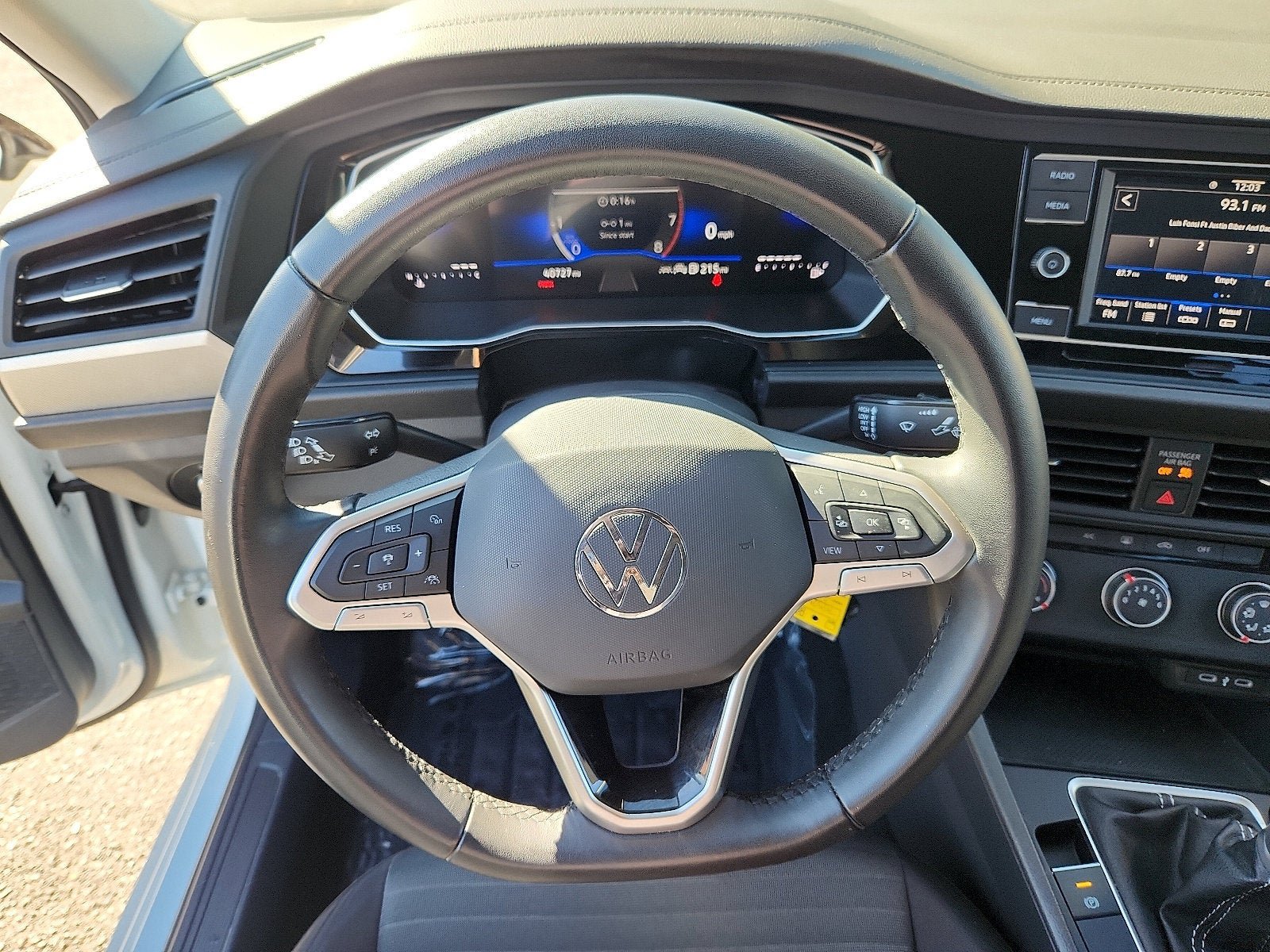Certified 2024 Volkswagen Jetta S FWD image 18