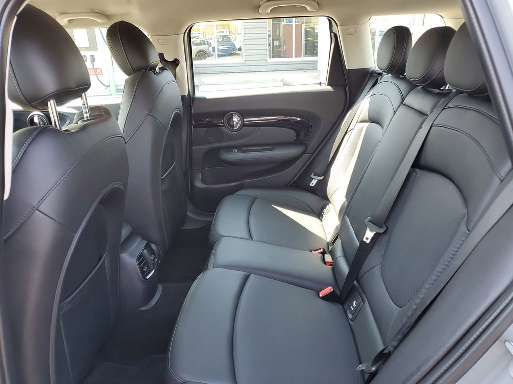 Used 2022 MINI Cooper Clubman S AWD/4WD image 28