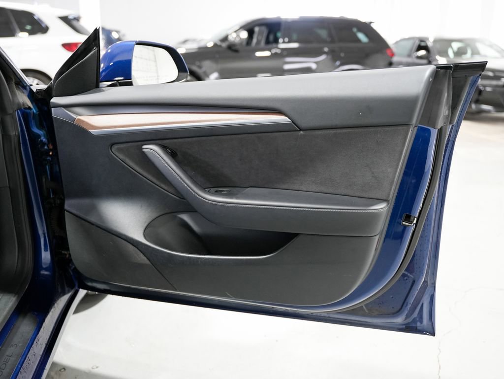 Used 2023 Tesla Model 3 Performance image 35