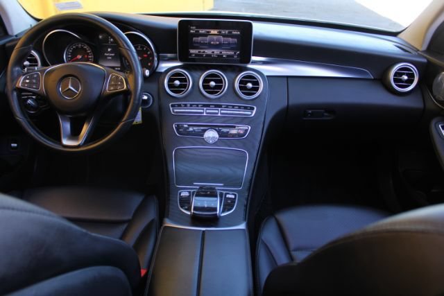Used 2015 Mercedes-Benz C 300 4MATIC Sedan image 12