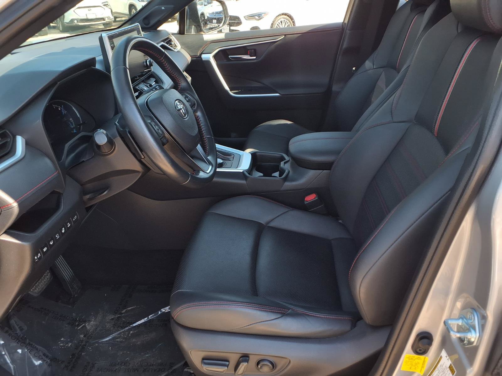Used 2021 Toyota RAV4 XSE w/ Premium Package AWD/4WD image 16