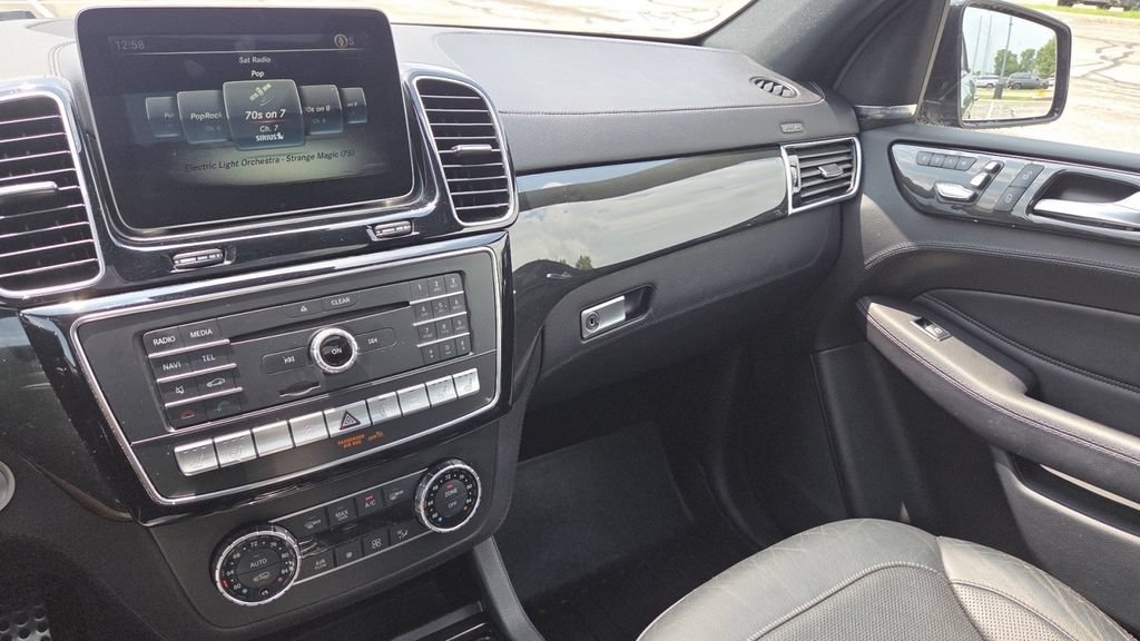 Used 2018 Mercedes-Benz GLE 43 AMG 4MATIC image 20
