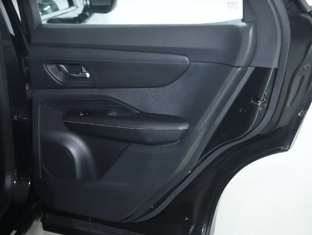 Certified 2023 Nissan Ariya FWD image 31