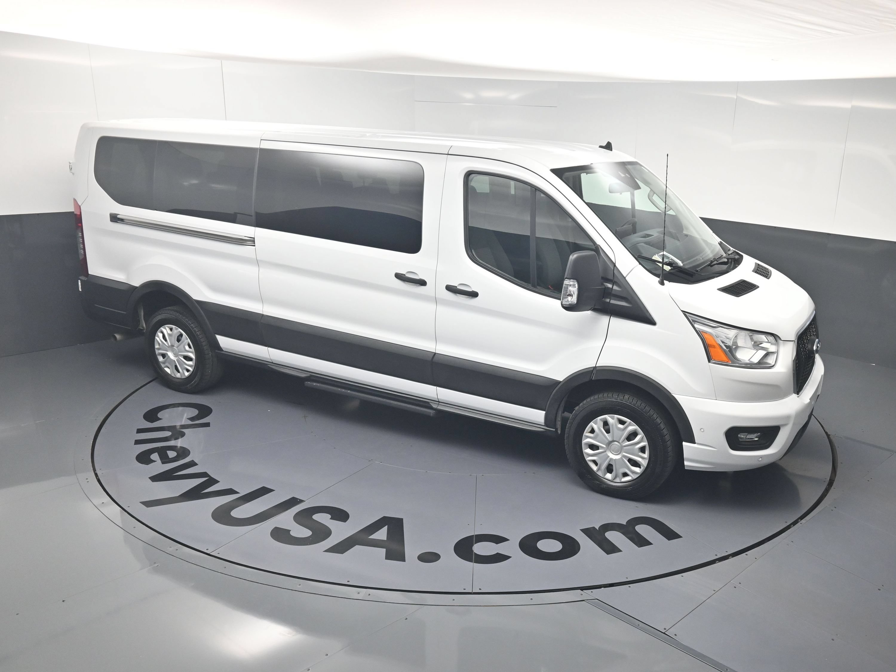 Used 2022 Ford Transit 350 XLT RWD image 33
